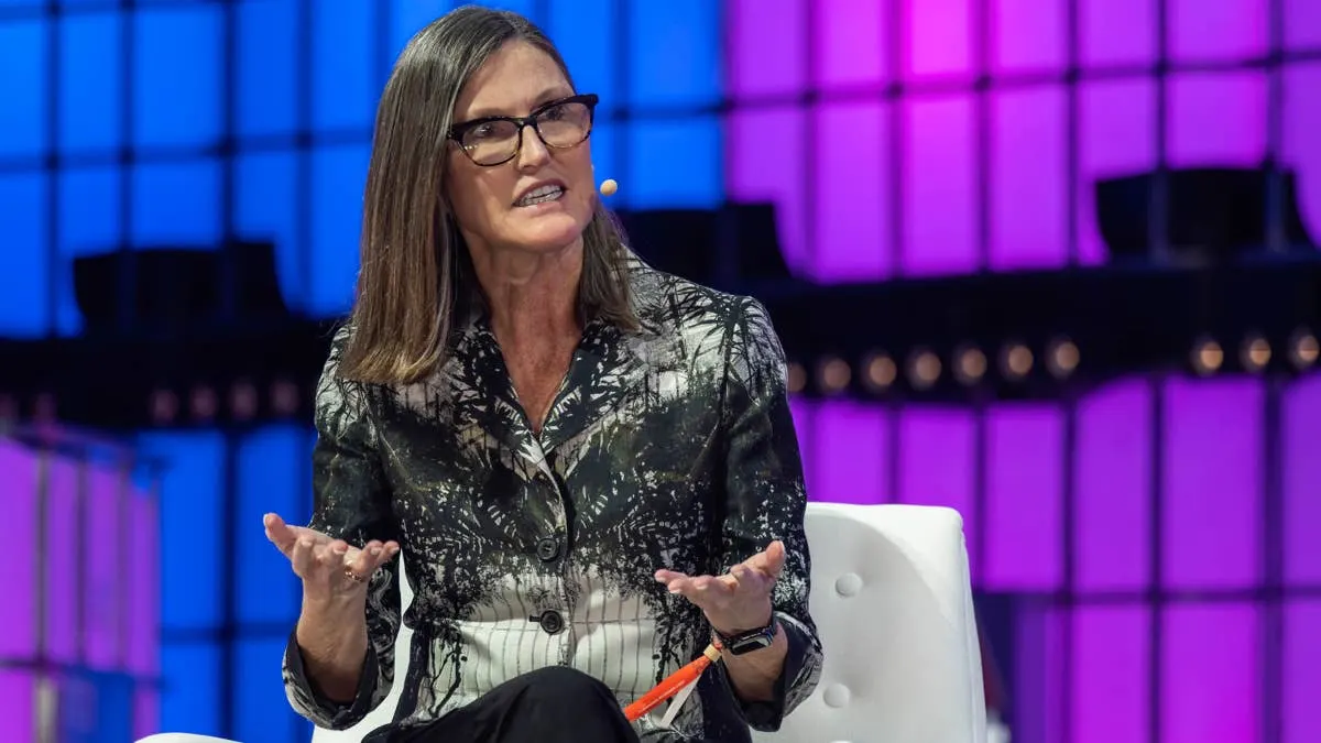Cathie Wood chi 529 triệu USD gom cổ phiếu SpaceX