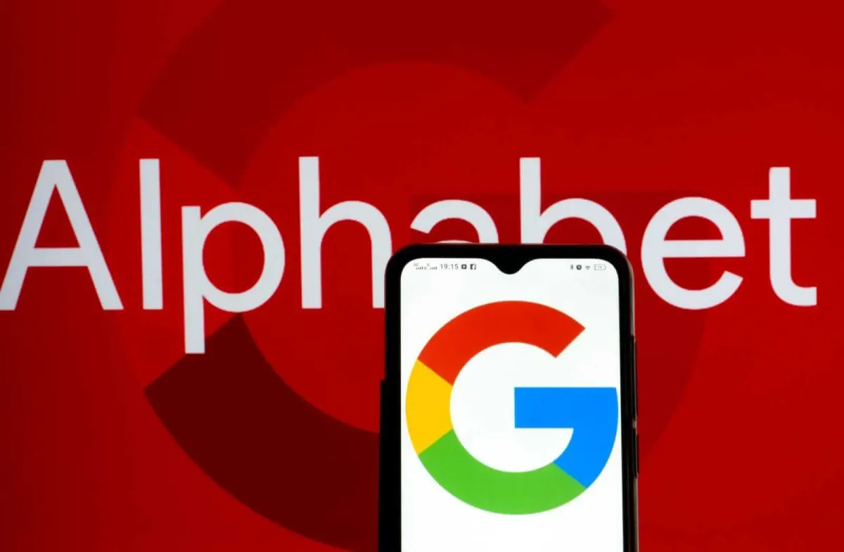 Amazon bán chip AI: Cổ phiếu Google bị đe dọa?