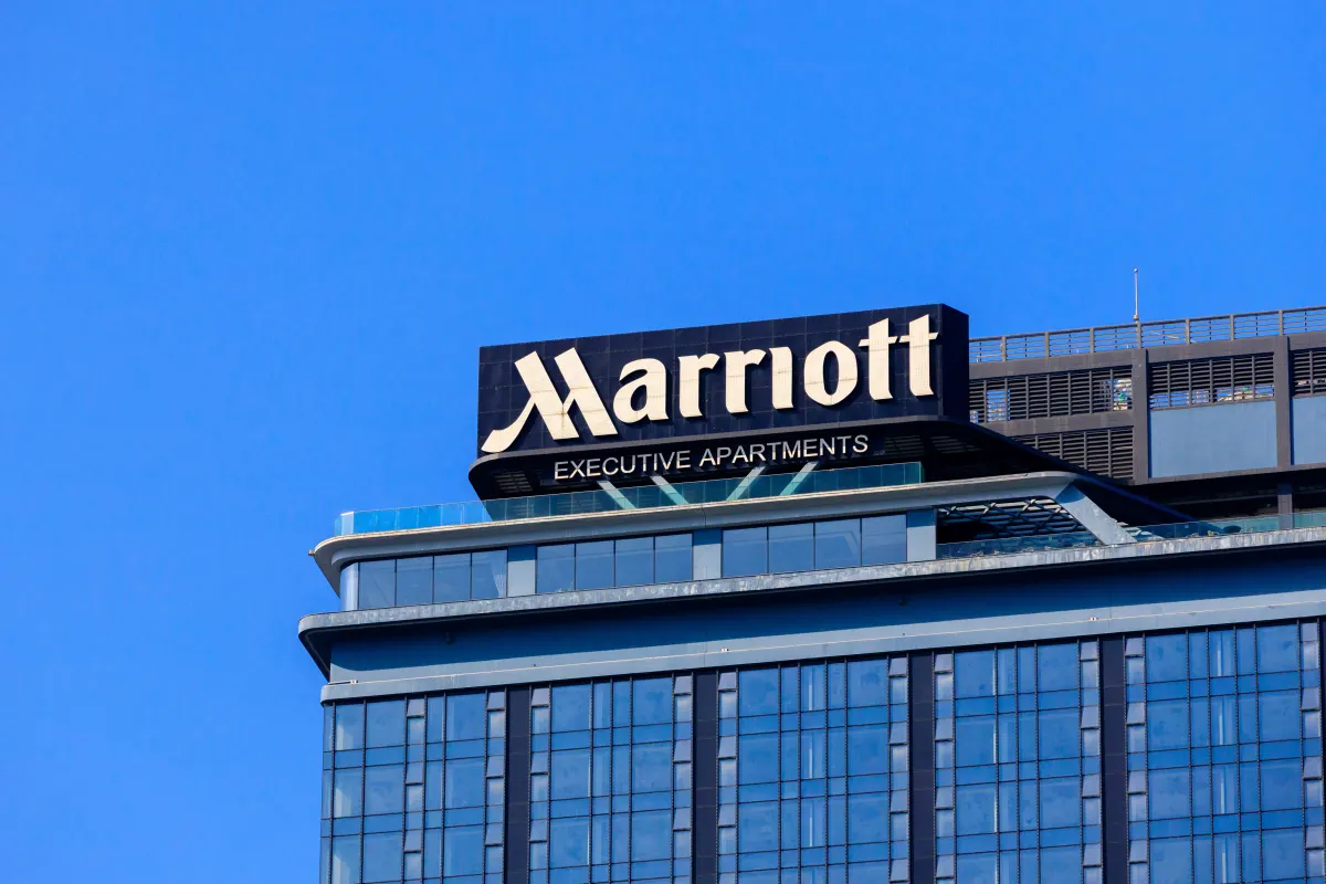 Cổ phiếu Marriott giảm, Bitcoin của Trump brothers lỗ: Cập nhật lợi nhuận trực tiếp