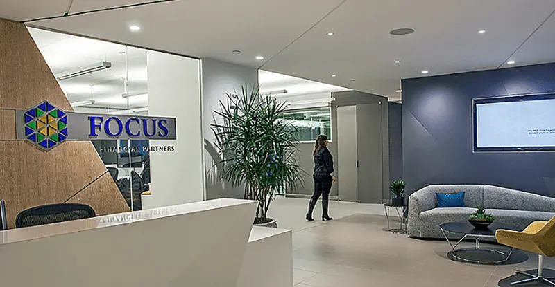 Lãnh đạo CFO4Life tố Focus Financial chèn ép đối tác