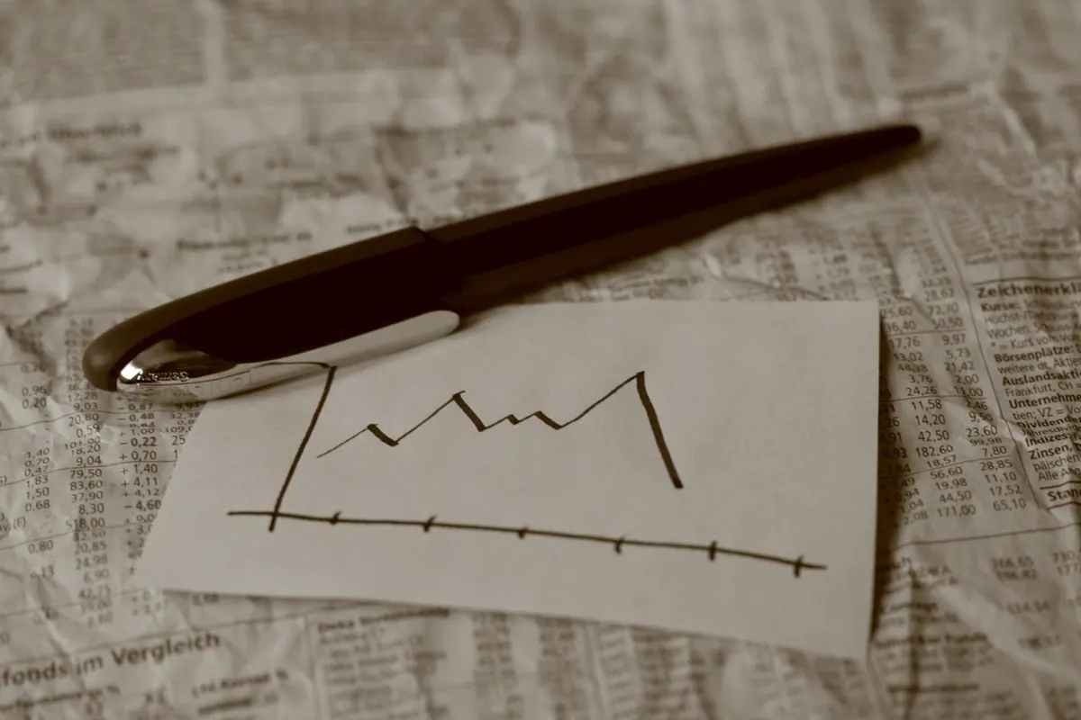 Bitcoin, Ether giảm do Fed diều hâu dù chứng khoán tăng