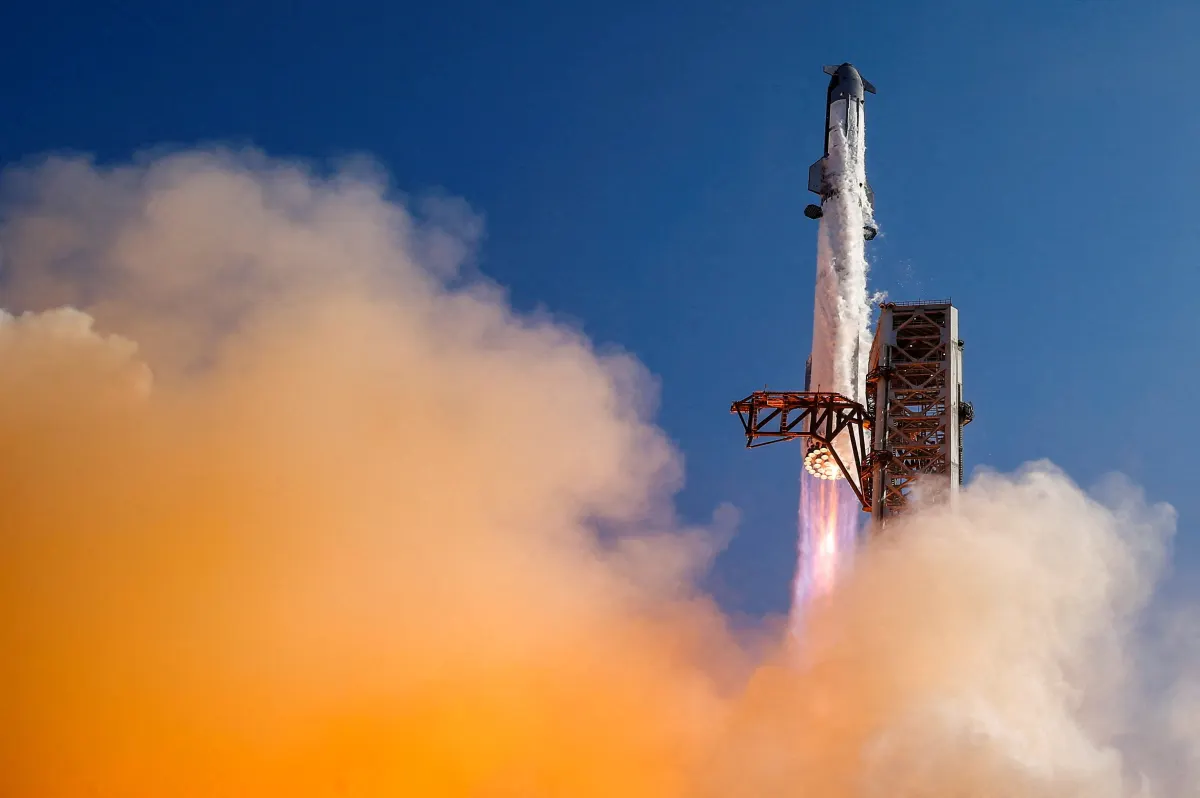 Cổ phiếu SpaceX giảm một nửa, nhà đầu tư cá nhân vẫn mua mạnh