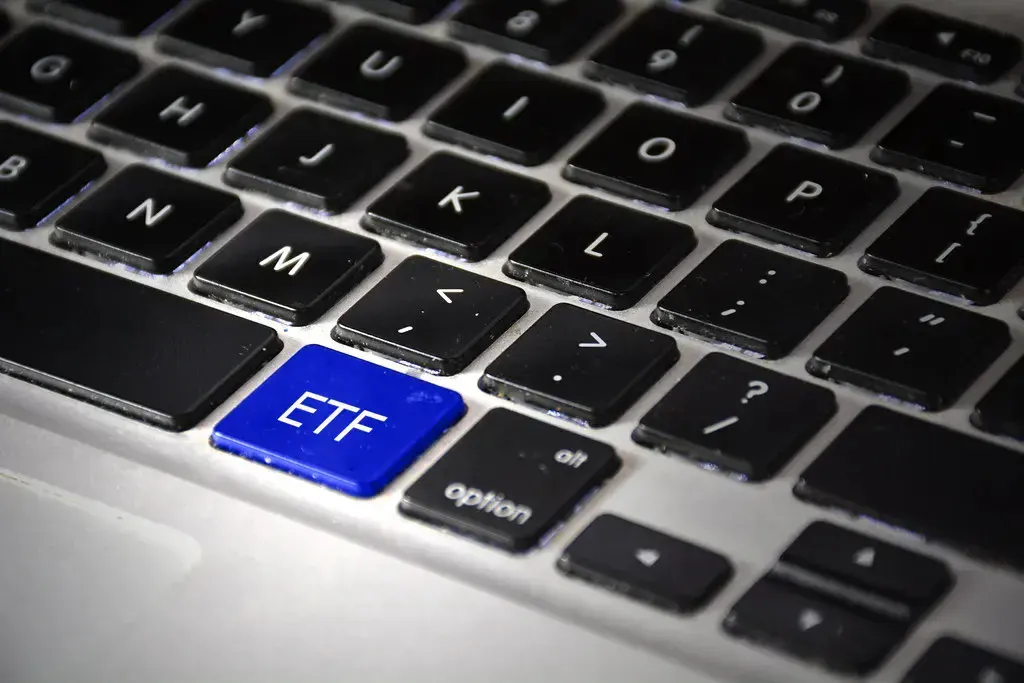 Vanguard VOO: ETF S&P 500 không phí $3,000, $75, rẻ hơn VFIAX