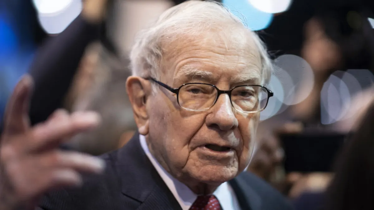 Berkshire chấm dứt bán 14 quý, mua $23,5 tỷ cổ phiếu Alphabet