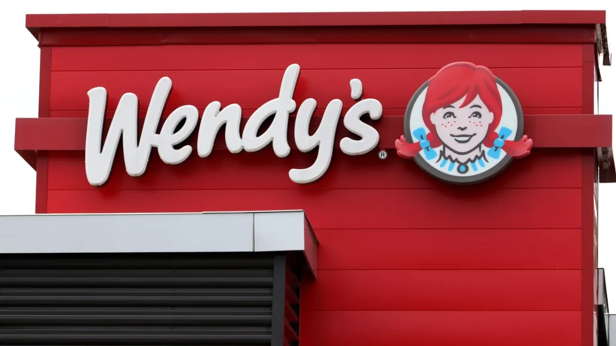 Cổ phiếu Wendy's tăng vọt hơn 20% nhờ CFO mới và meme stock
