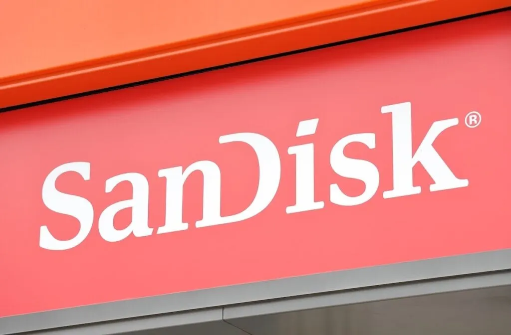 CEO SanDisk: Doanh số PC và smartphone giảm, NAND sẽ phục hồi