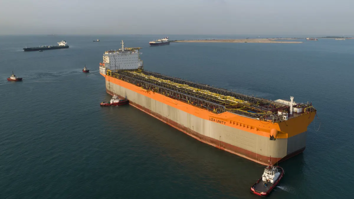 Petrobras đẩy mạnh khai thác nước sâu: Cuộc đua tàu offshore nóng bỏng