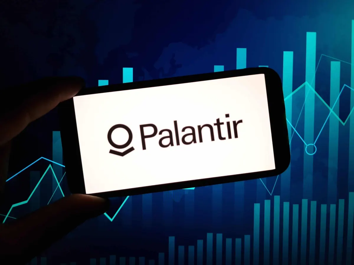 Cổ phiếu Palantir tăng vọt 16% sau báo cáo Q2 bùng nổ