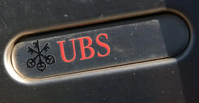 UBS bị phạt 153 triệu USD vì vi phạm phòng chống rửa tiền