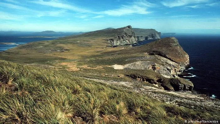 Argentina kiện Anh ra tòa quốc tế về dự án dầu Falklands