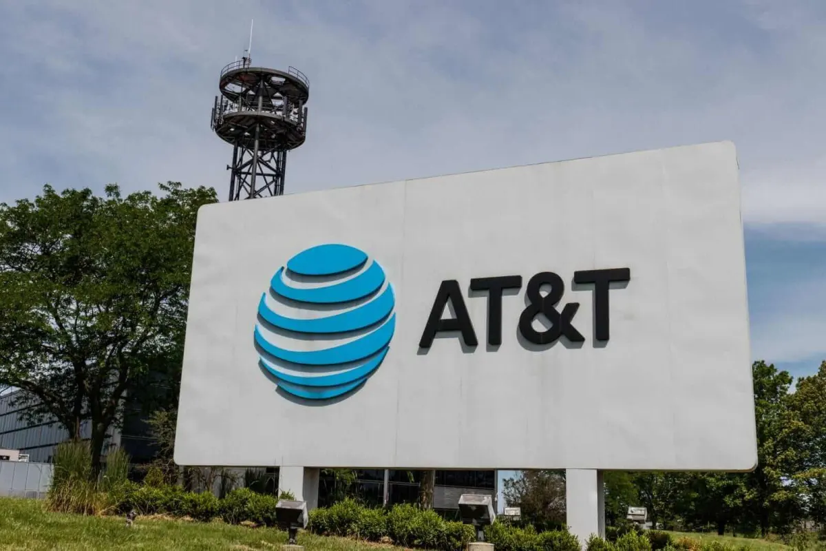 Cổ phiếu AT&T: Hiệu suất so với nhóm ngành viễn thông