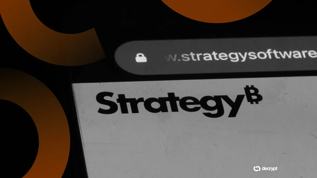Strategy bán 216 triệu USD Bitcoin để trả cổ tức