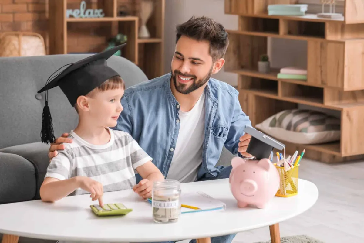 5.000 USD/năm biến thành 3,3 triệu USD miễn thuế: Chiến lược Roth custodial mà hầu hết phụ huynh không biết