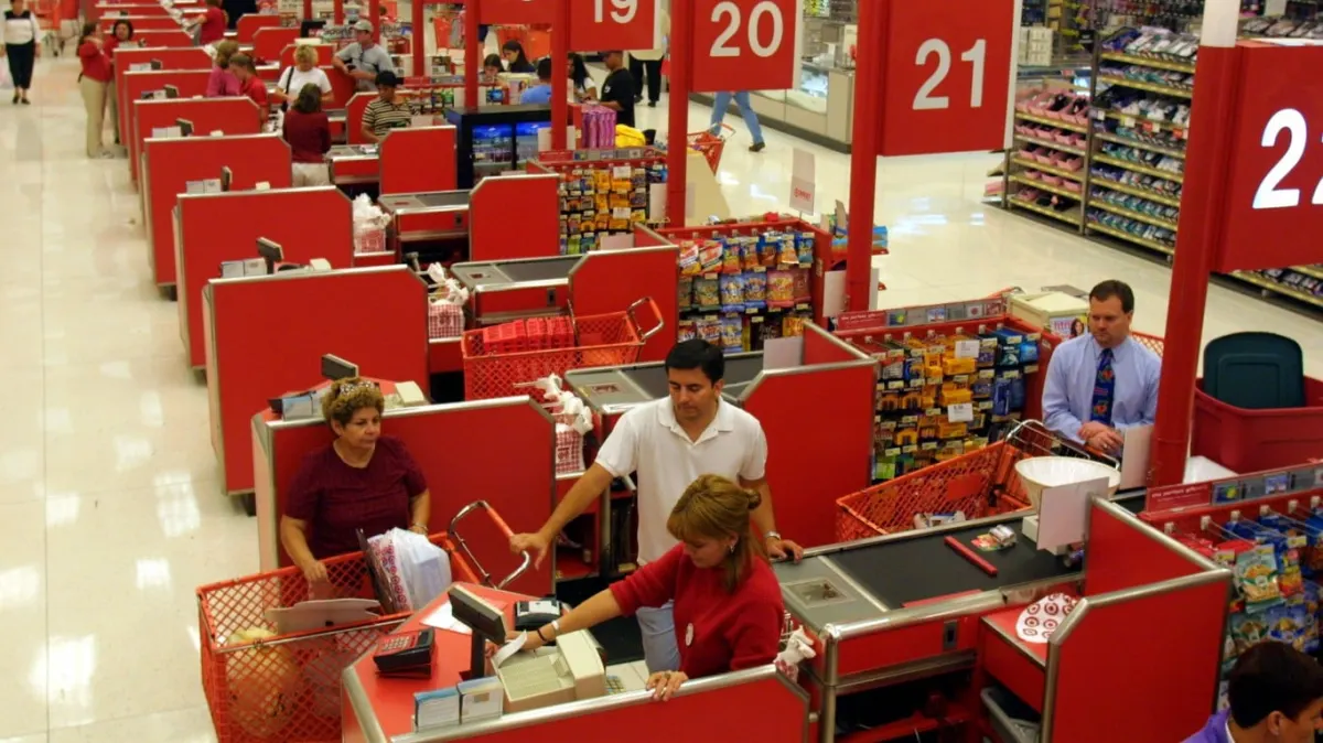 Cổ phiếu Target lập đỉnh lịch sử: Nên mua hay giữ?