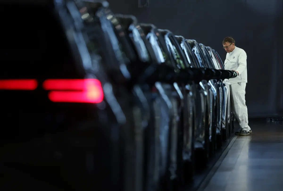 CFO Volkswagen: Cắt 100.000 việc, Lợi nhuận giảm 10%