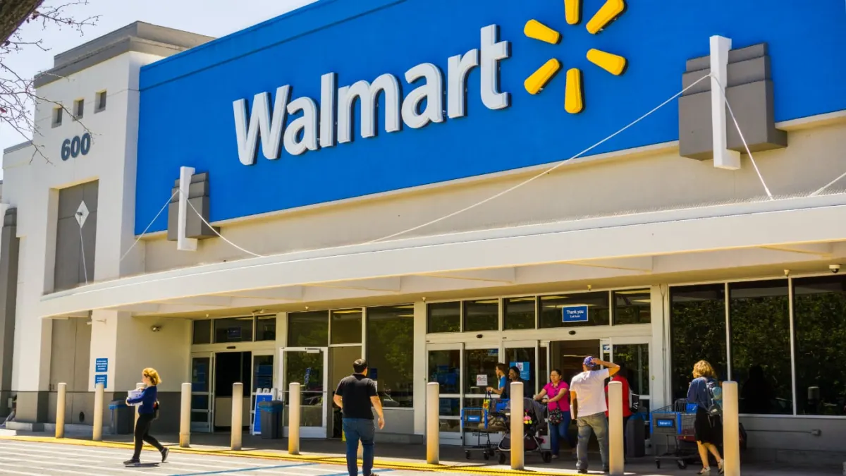 Walmart có bất ngờ lớn cho nhà đầu tư ngày 20/8