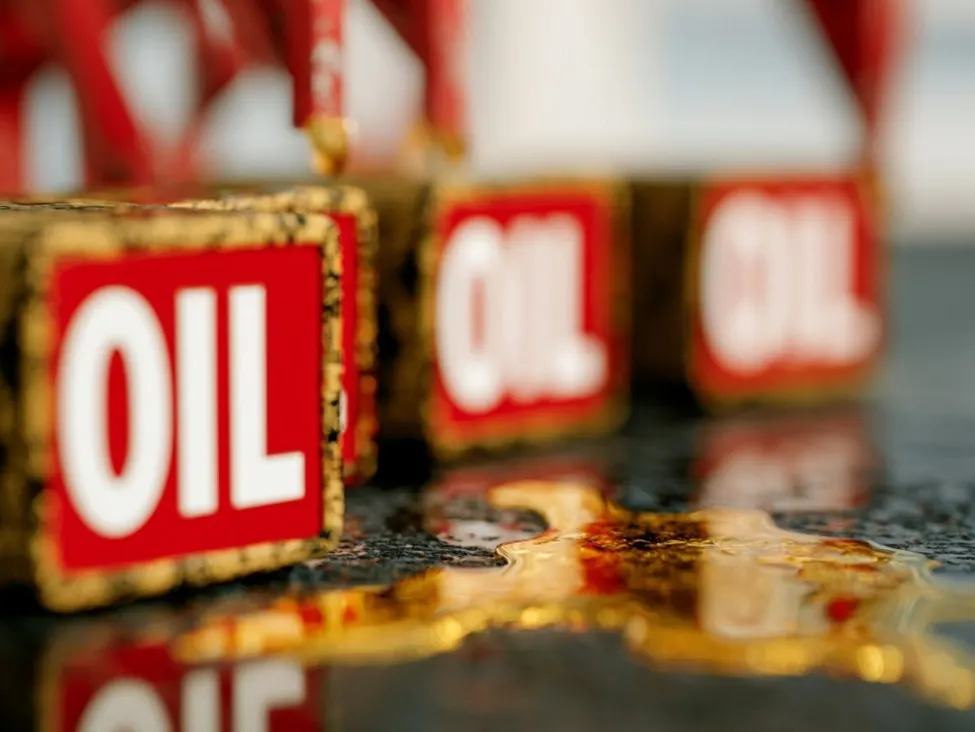 OPEC+ có thể tăng sản lượng dầu thêm 188.000 thùng/ngày