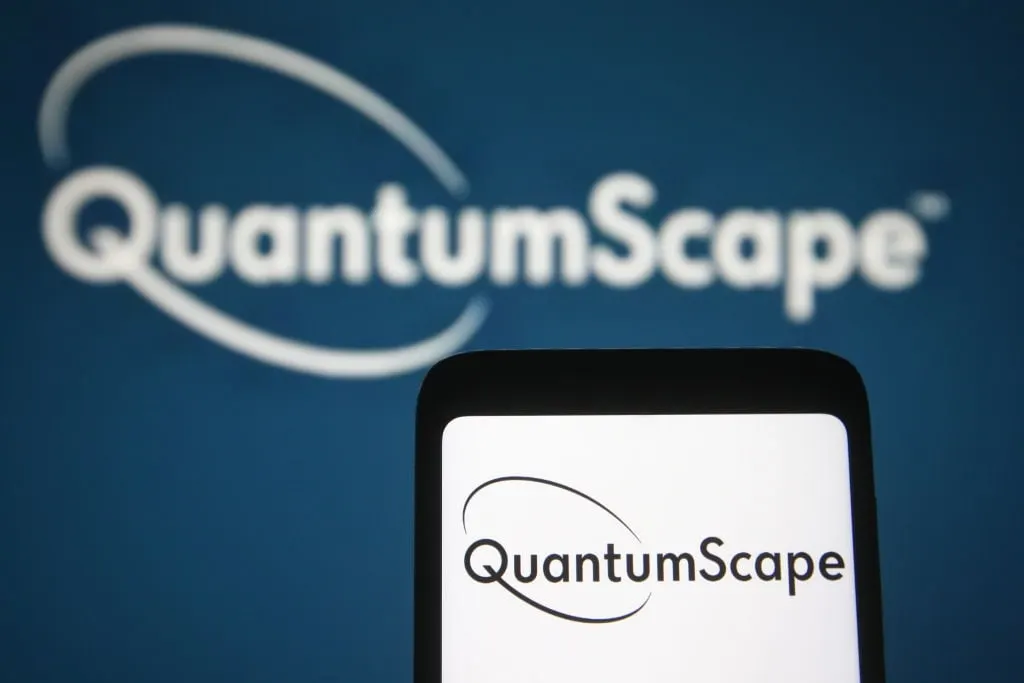 Vì sao cổ phiếu QuantumScape giảm gần 30% nửa đầu 2026?